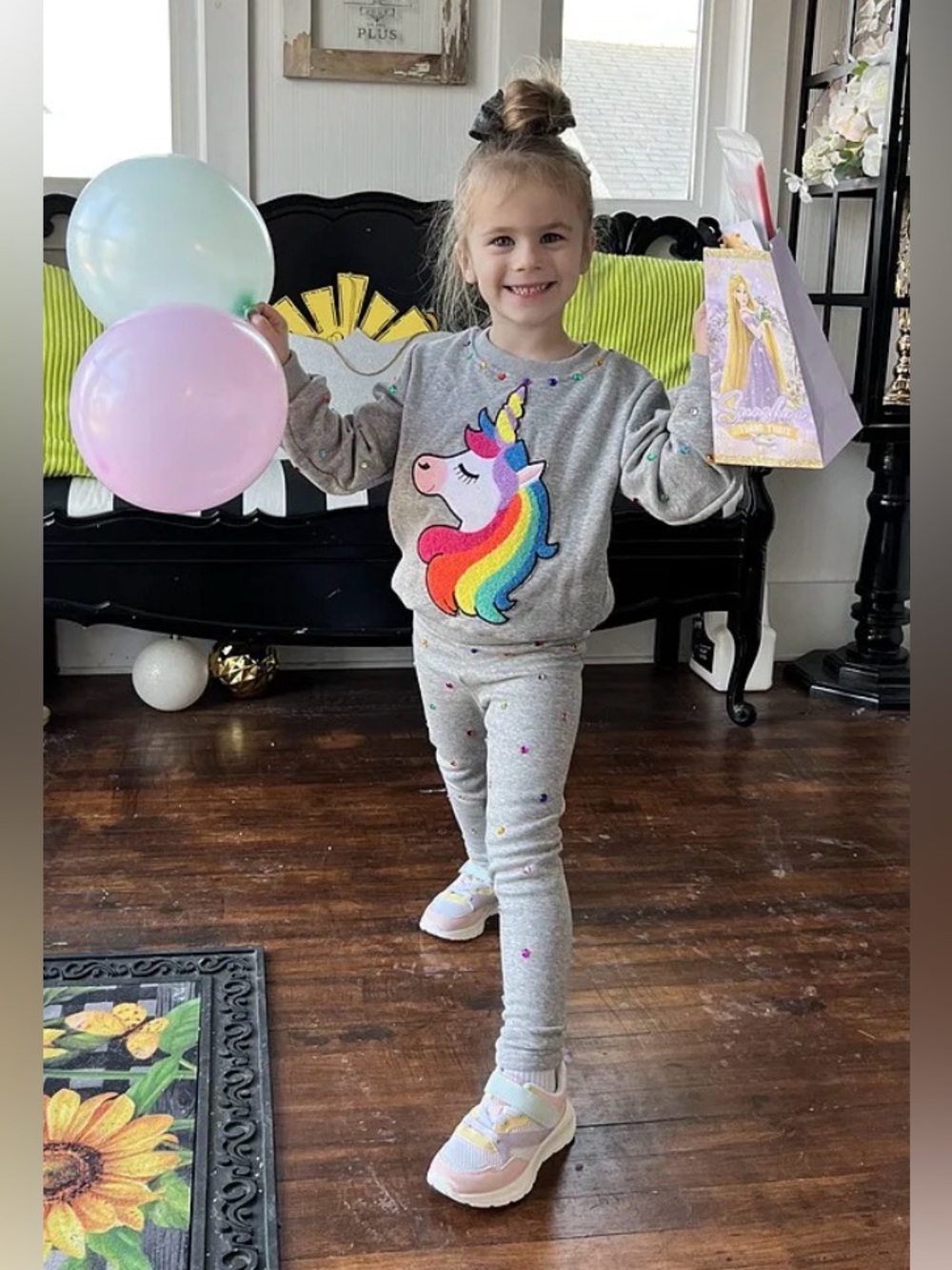 Lola and the Boys HAPPY UNICORN RAINBOW GEM SET Grey Sweatshirt & Leggings Set - Picture 2 of 14